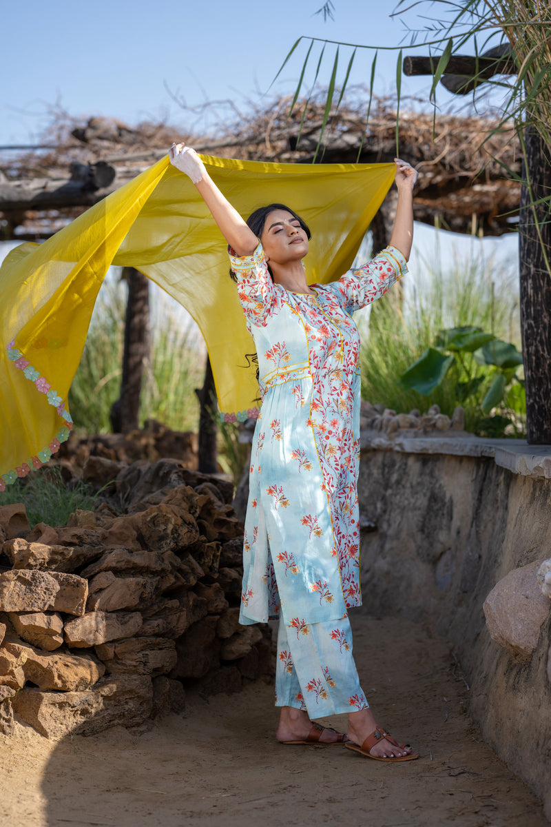 Coral Flare Kurta Set