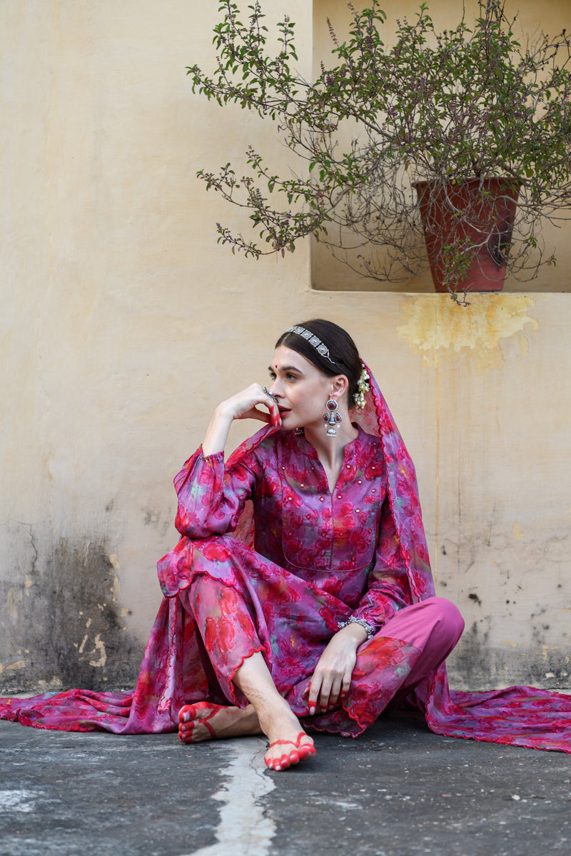 Laali Mirror Kurta Set with Dupatta