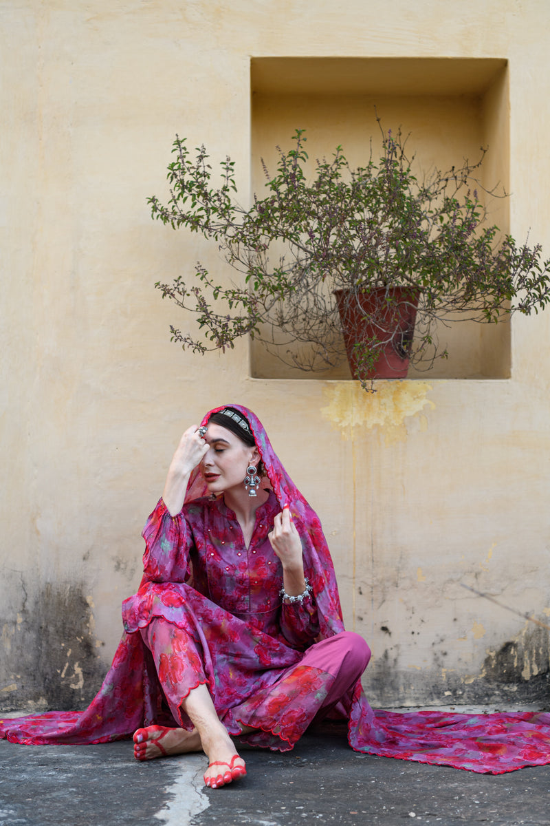 Laali Mirror Kurta