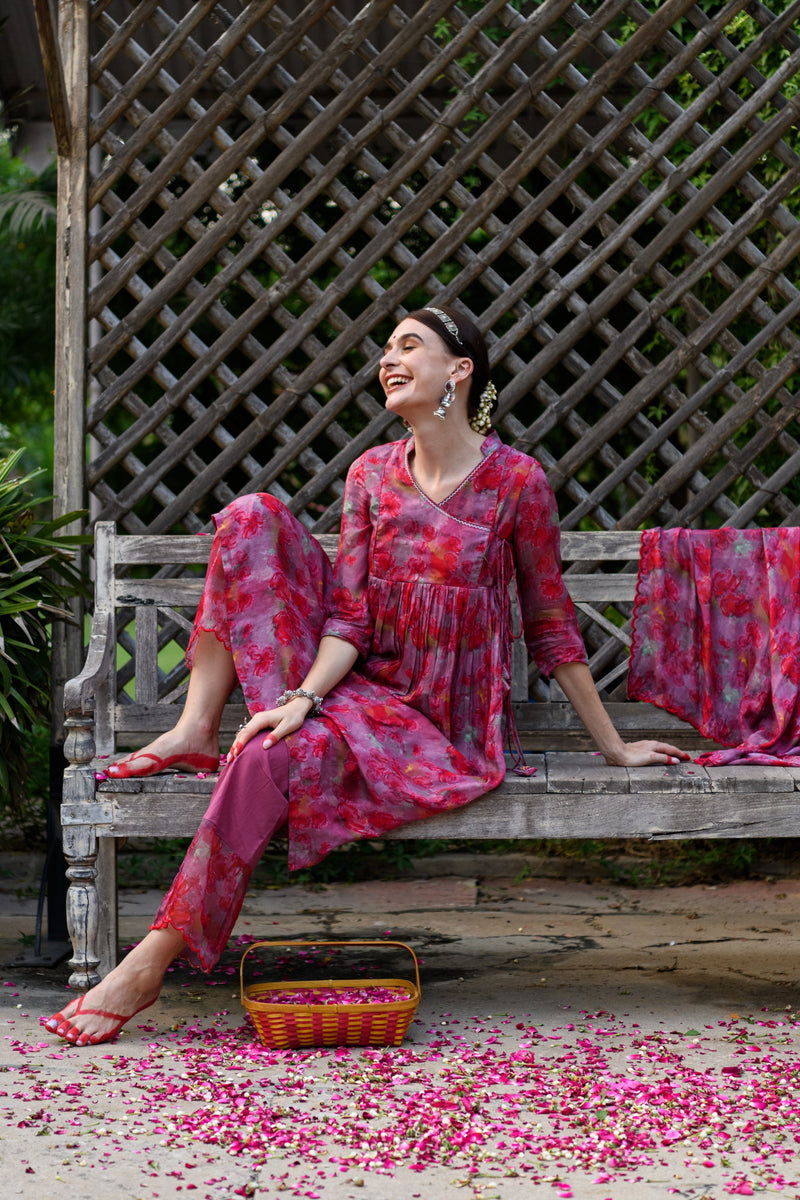 Laali Angrakali Set